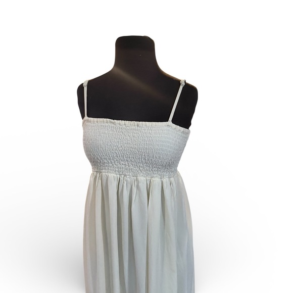 Charlie Paige Cottagecore Boho Maxi Dress Smocked Ivory Dress L / XL Romantic - Picture 3 of 7